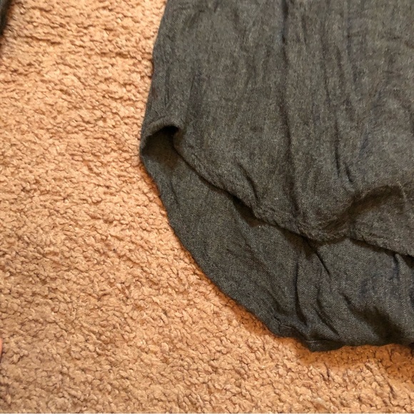 Loft Womans Top SP Grey Rayon Solid 3/4 Sleeve V-neck Balloon Sleeve India - Picture 7 of 7